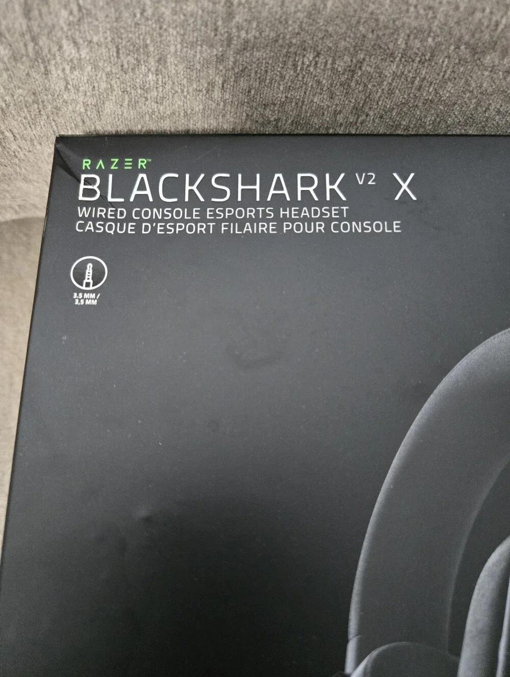 Razer BlackShark V2 X Wired Gaming Headset - Black with Green Accents